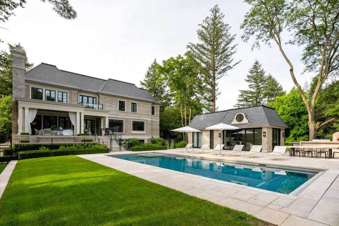 House in Toronto, Ontario, Canada 2 - 17425723