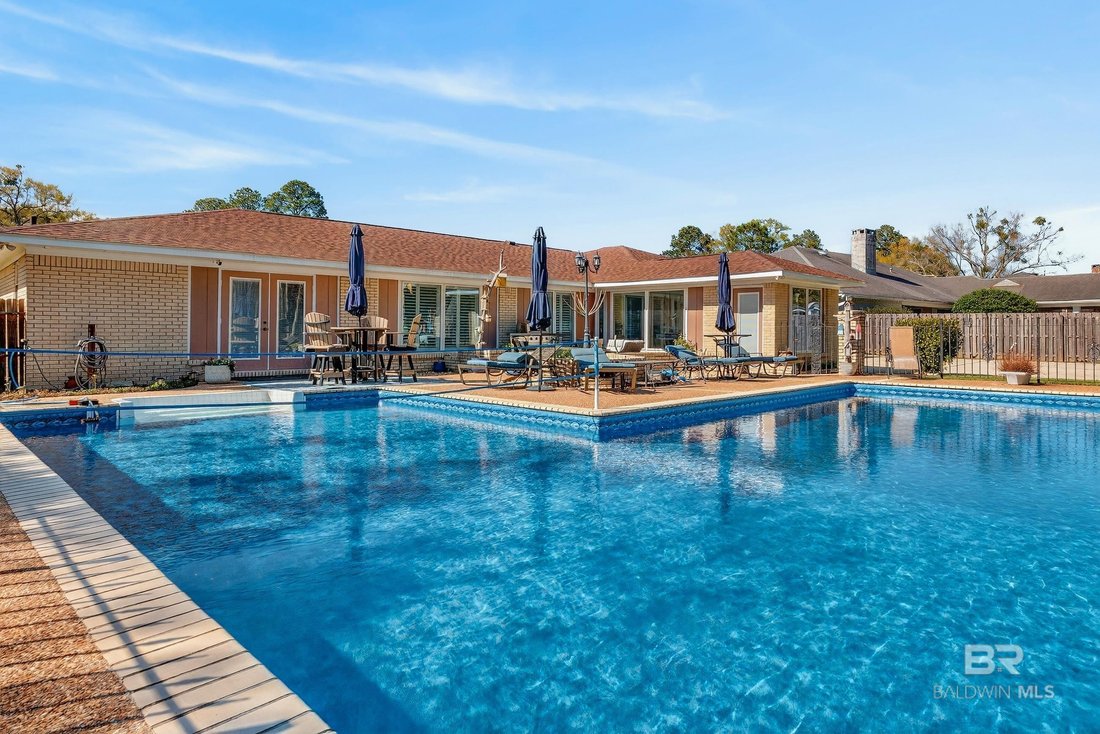 Farm Ranch in Mobile, Alabama, United States 3 - 17424653