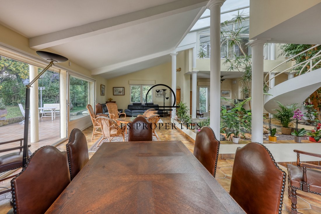Villa in Nord, Sanary-sur-Mer, France 5 - 17425401