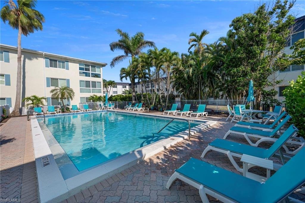 Condo in Naples, Florida, United States 4 - 17423388