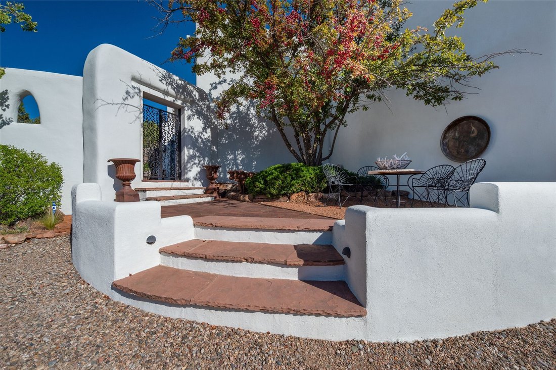House in Santa Fe, New Mexico, United States 2 - 17424209