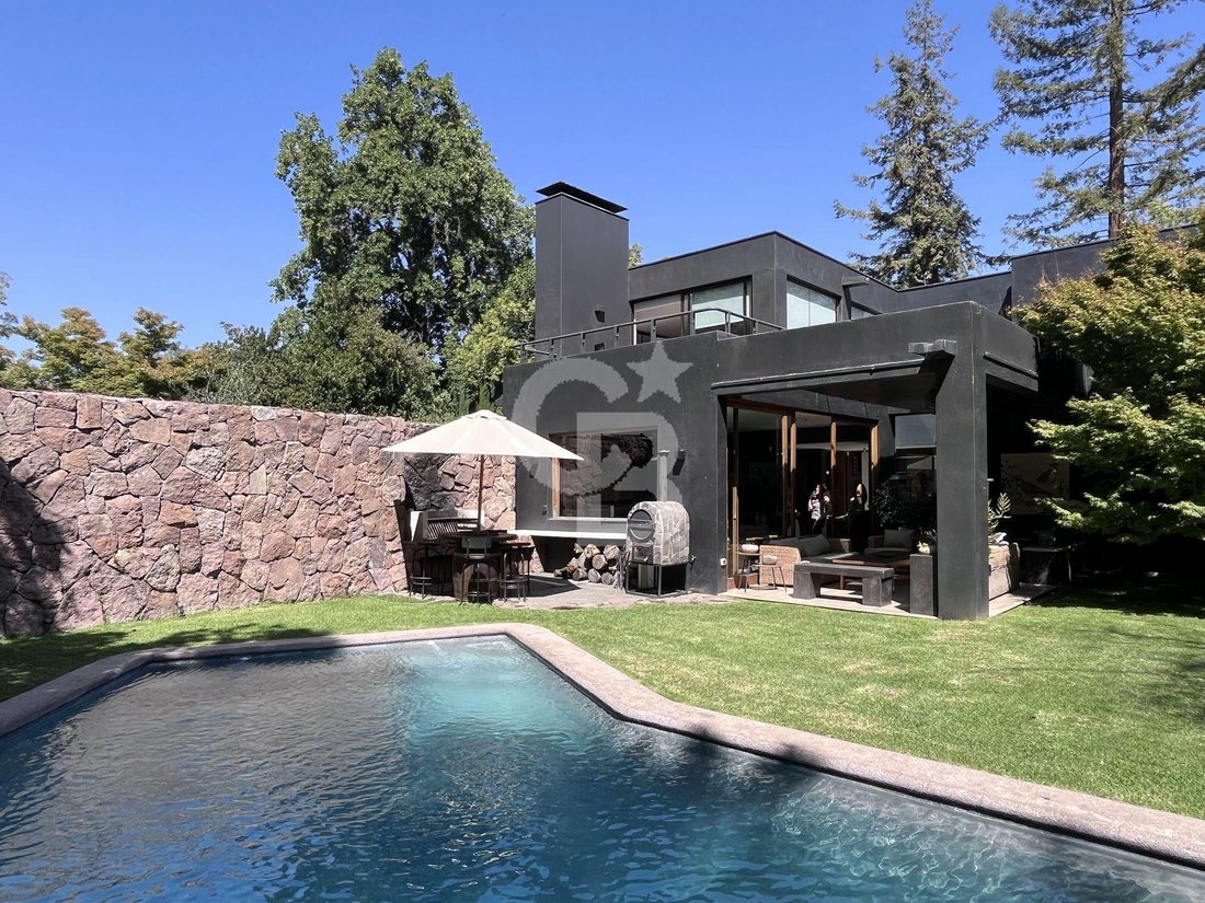 House in Lo Barnechea, Santiago Metropolitan Region, Chile 1 - 17423515