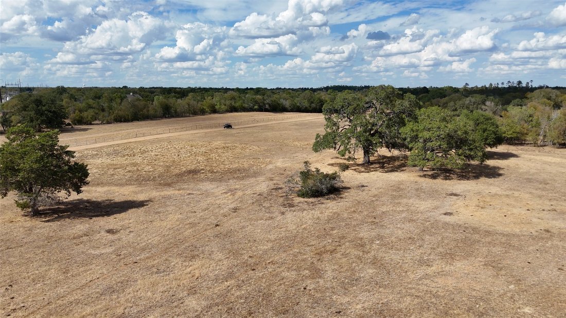 Farm Ranch in Bastrop, Texas, United States 4 - 16495340
