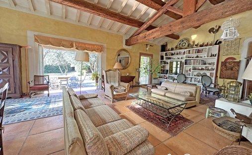 Villa in Camplanier, Nimes, France 1