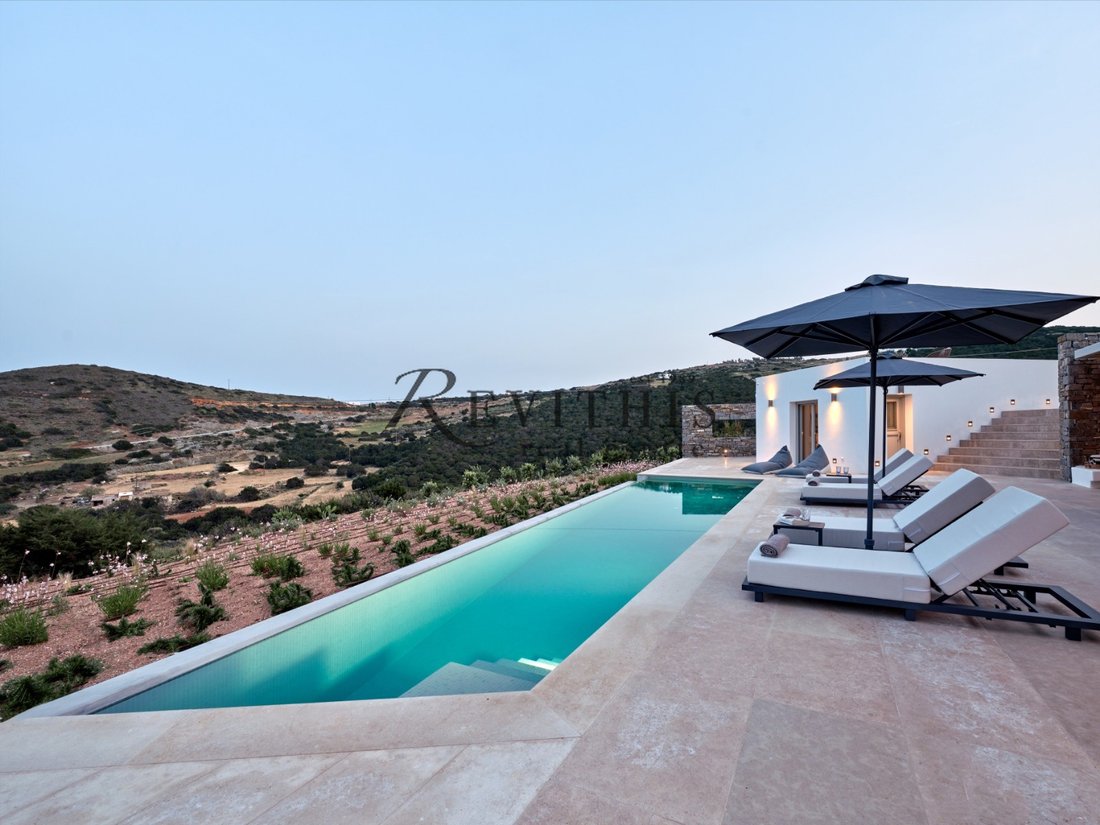 Villa in Paros, Aegean, Greece 1 - 17422859