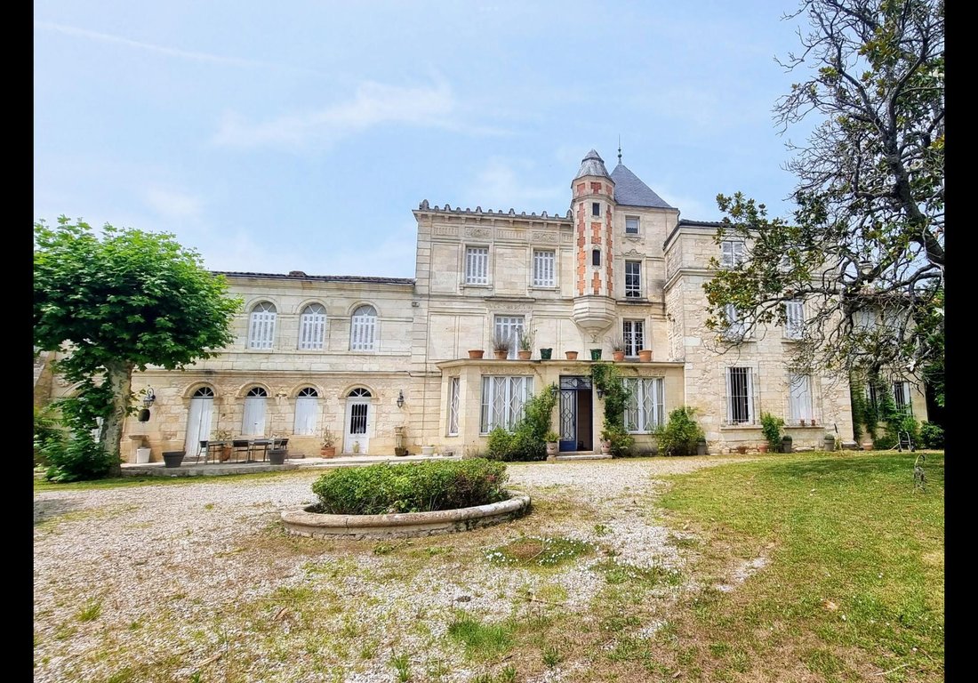 Villa in La Lesque, Eysines, France 1 - 17423442