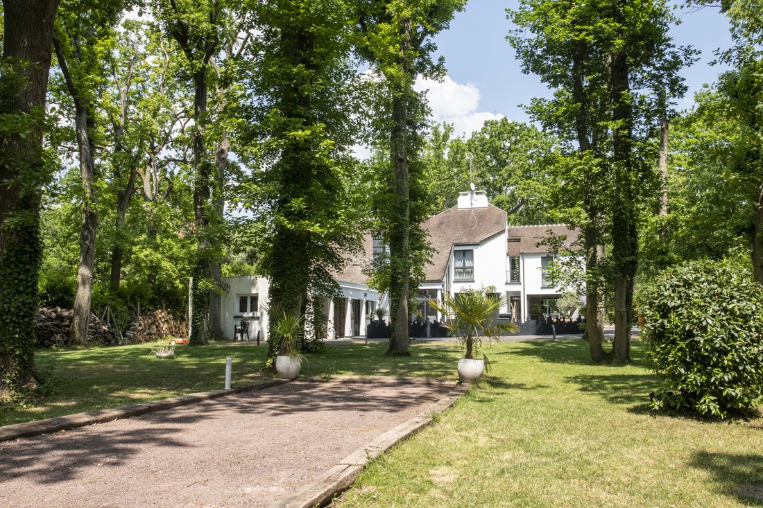 House in Ouest, Lamorlaye, France 3 - 17425372