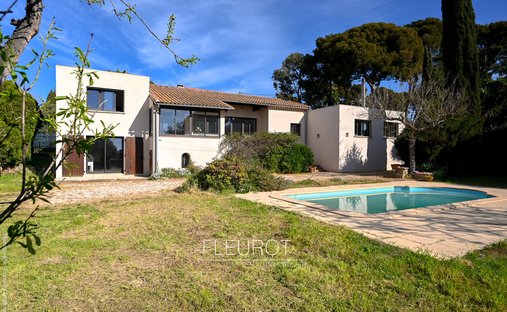 House in La Ciotat, Provence-Alpes-Côte d'Azur, France 1