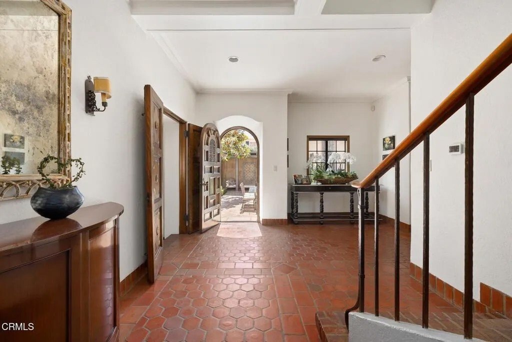 House in Altadena, California, United States 4 - 17424837