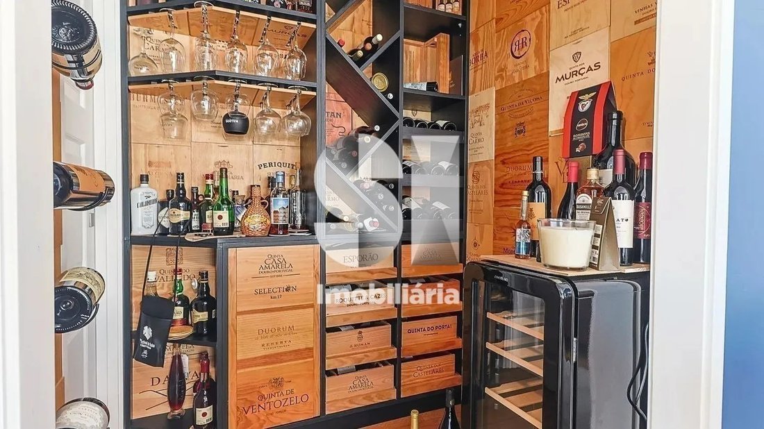 Apartment in Santo Antonio dos Olivais, Coimbra District, Portugal 3 - 17421652