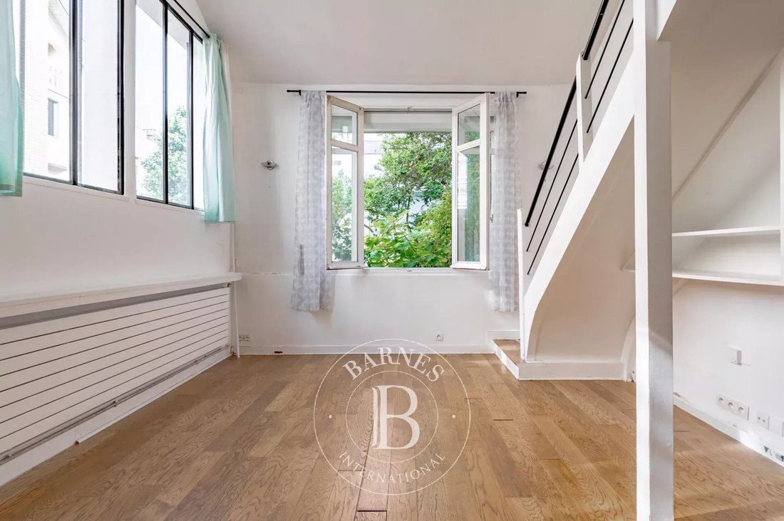 Apartment in Montsouris Dareau, Paris 14e Arrondissement, Paris 1 - 17423485