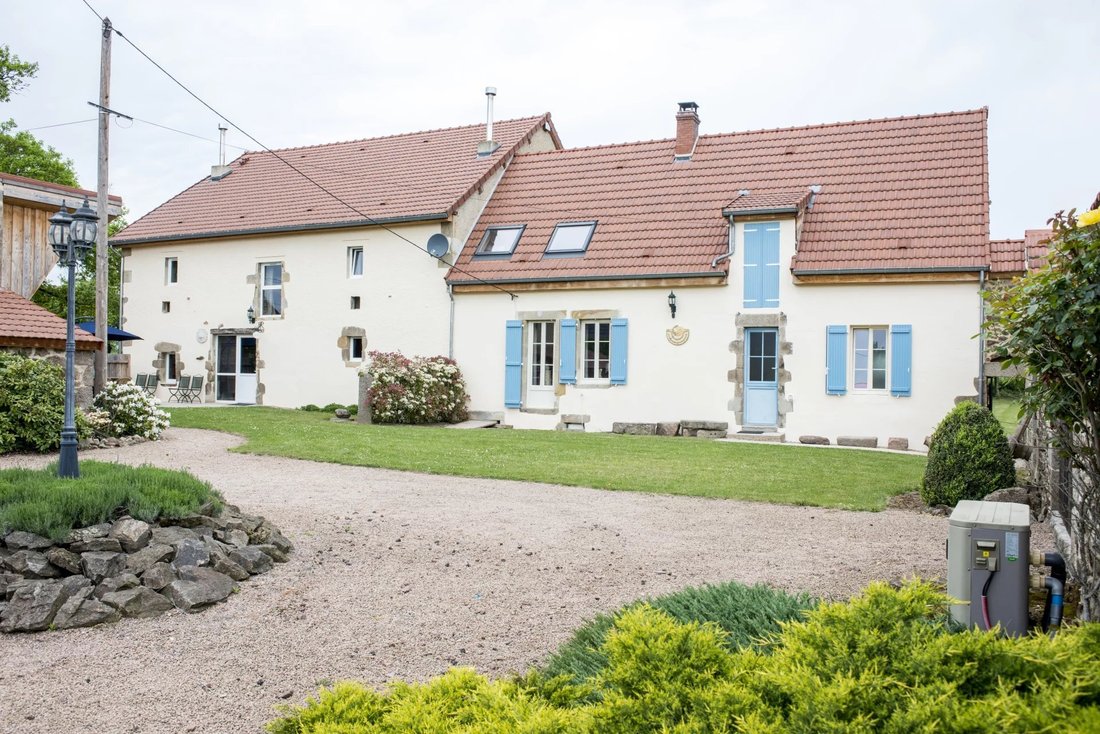 House in Hyds, Auvergne-Rhône-Alpes, France 3 - 17386443