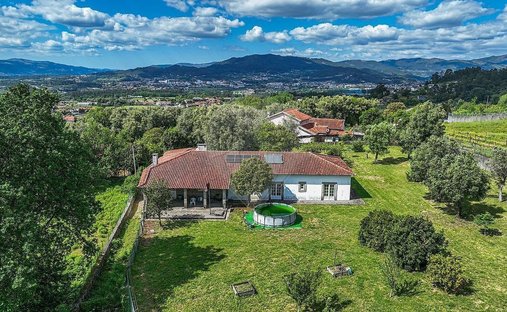 Villa en Crespos e Pousada, Braga, Portugal 1
