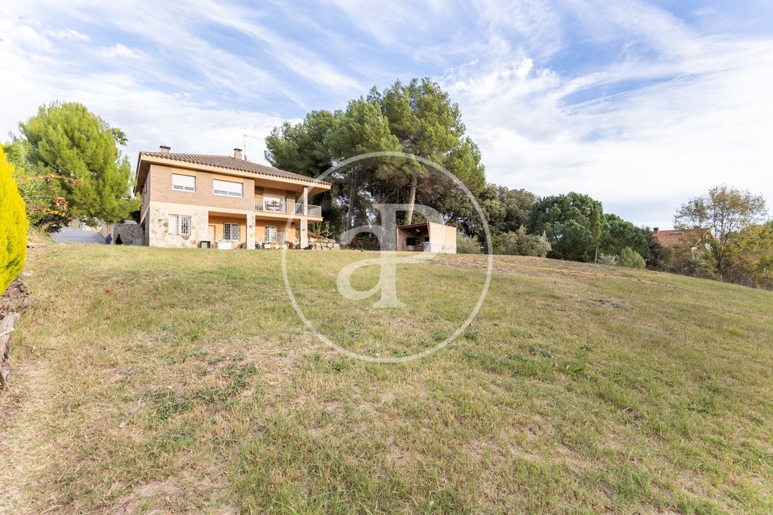 Villa in Sabadell, Catalonia, Spain 1 - 17427211