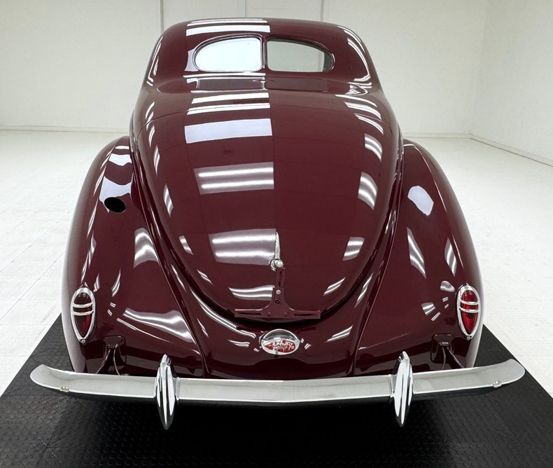 Coupe in Morgantown, United States 4 - 13501086