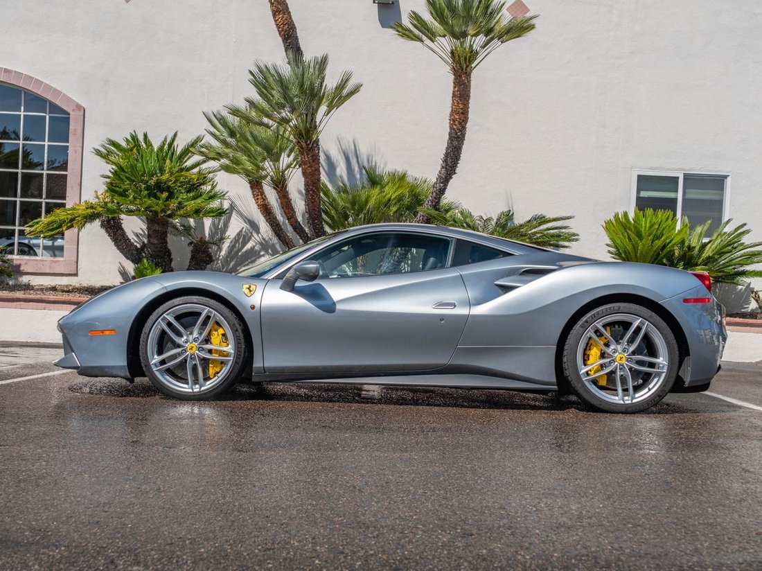 Coupe in La Jolla, CA, United States 4 - 17427078