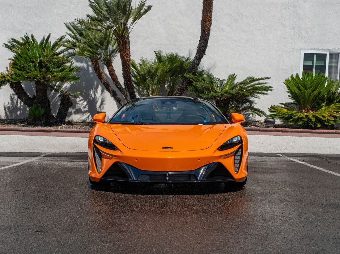 Cabriolet in La Jolla, CA, United States 2 - 17427088