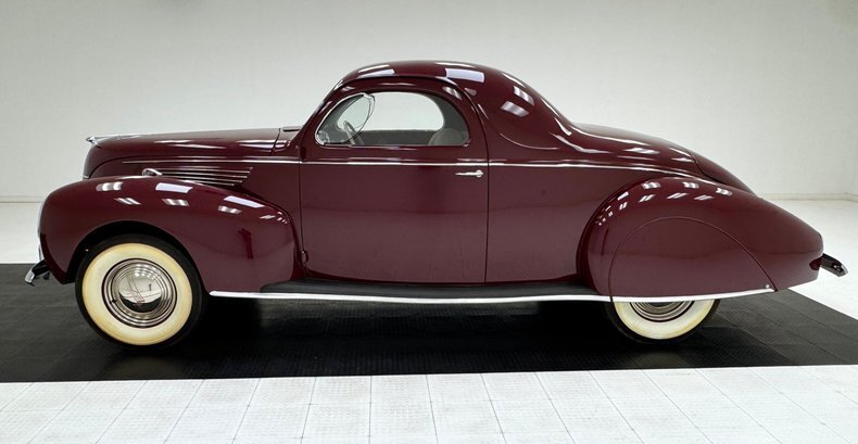 Coupe in Morgantown, United States 2 - 13501086