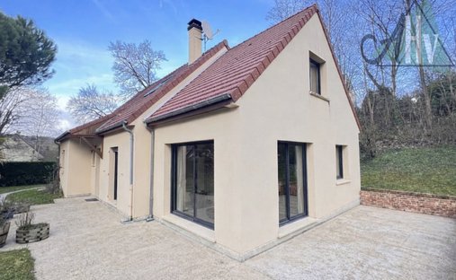 House in Thomery, Ile-de-France, France 1