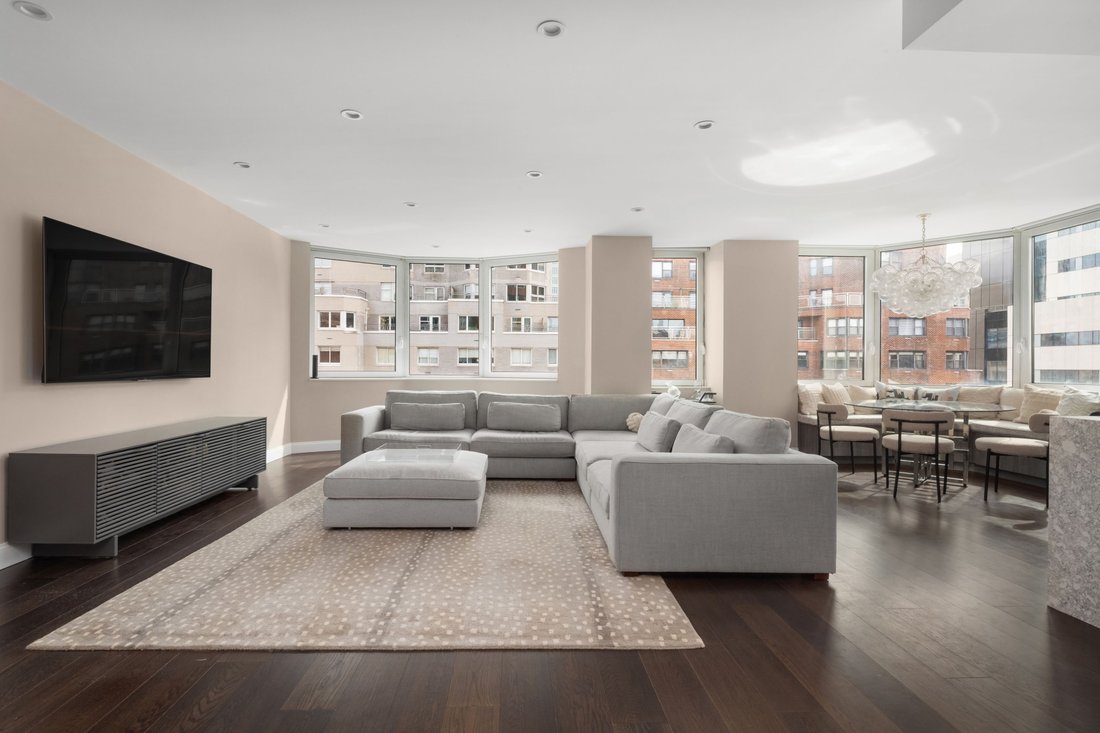 Condo in New York, New York, United States 1 - 17427113