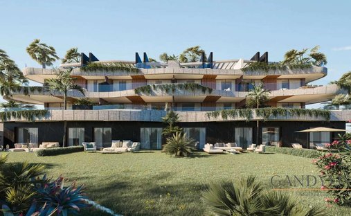 Apartment in Elviria-Cabopino, Marbella, Spain 1