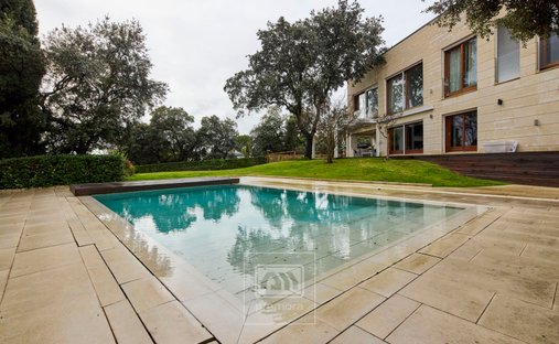 Villa in La Moraleja, Alcobendas, Community of Madrid 1