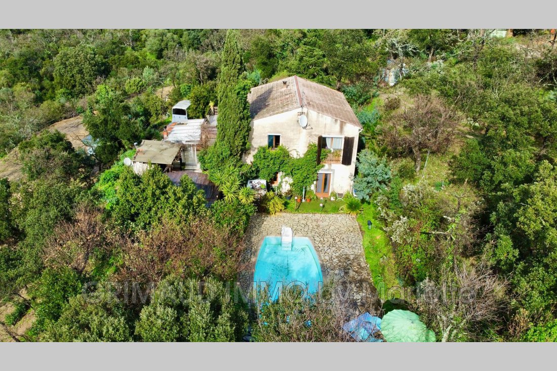 Villa in Grimaud, Provence-Alpes-Côte d'Azur, France 3 - 17426927