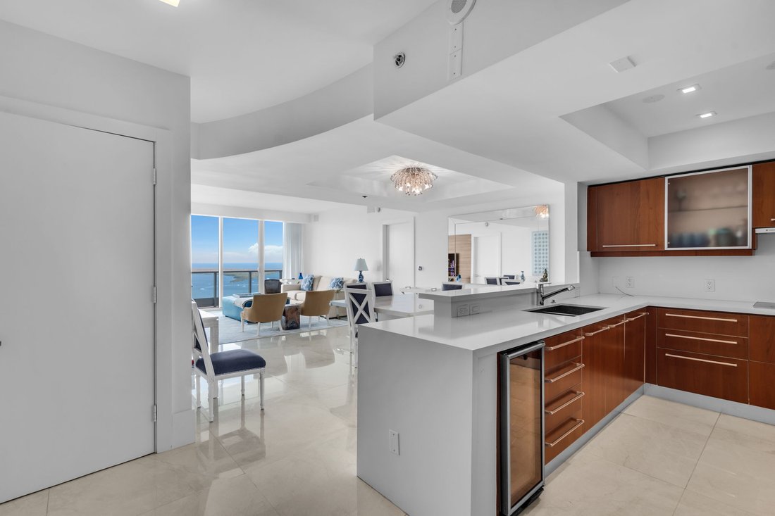 Condo in Miami, Florida, United States 3 - 17427121