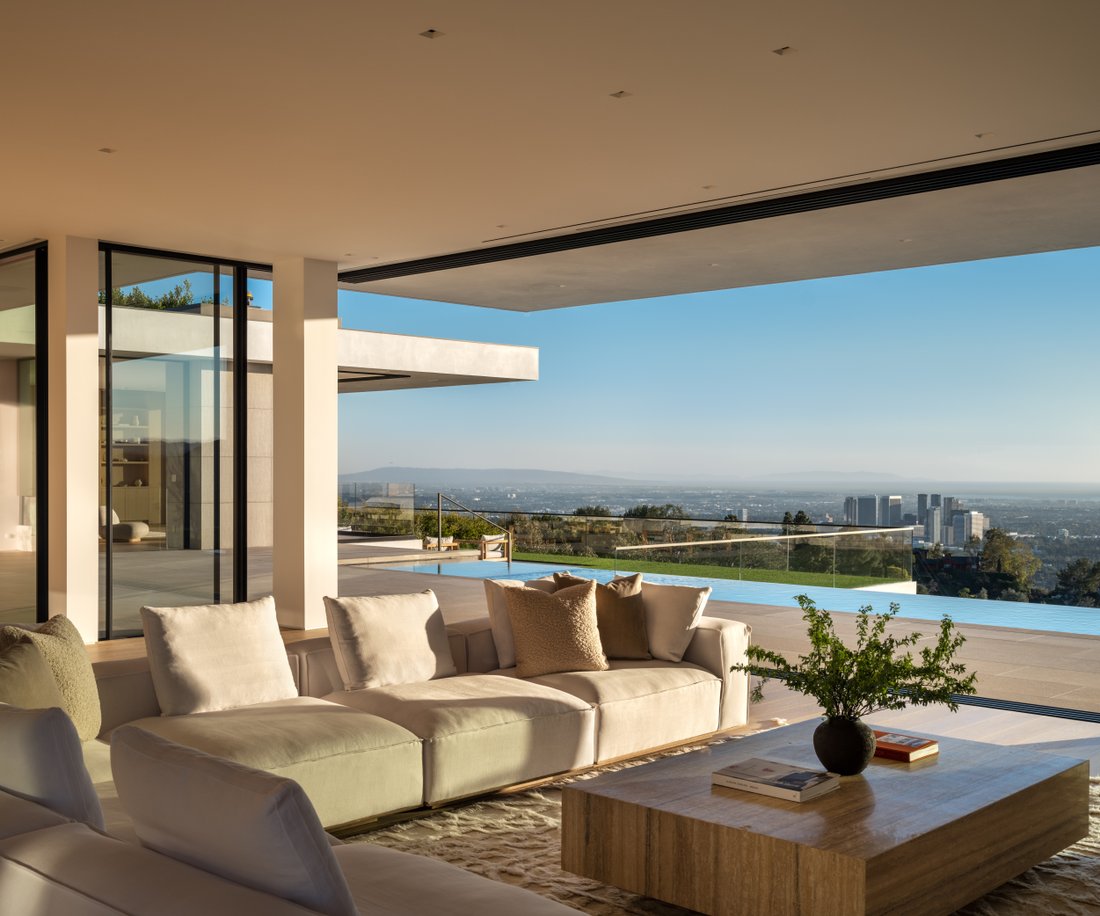 Estate in Beverly Hills, California, United States 1 - 17427388