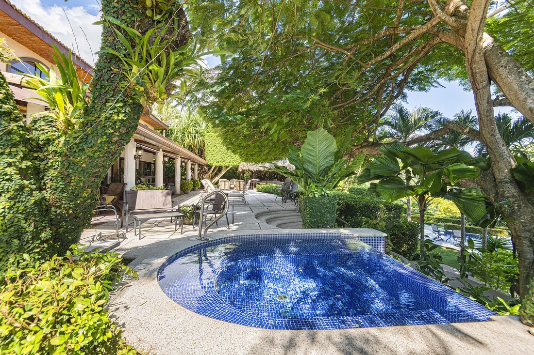House in Playa Herradura, Puntarenas Province, Costa Rica 2 - 17427492