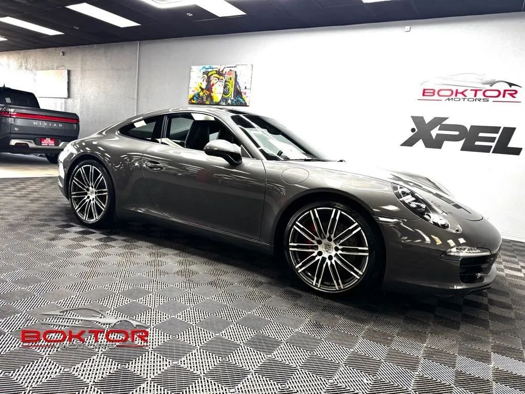 Coupe in Las Vegas, NV, United States 1 - 17427793