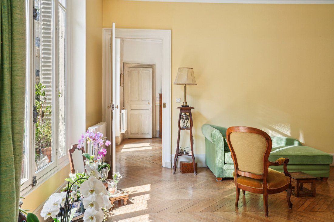 Apartment in Saint Germain des Prés, Paris 6e Arrondissement, Paris 3 - 17427451