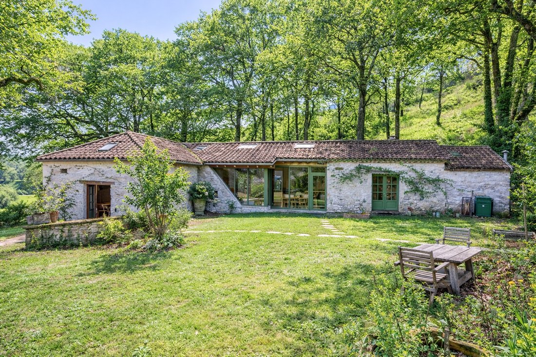 House in Tournon-d'Agenais, Nouvelle-Aquitaine, France 1 - 17427251
