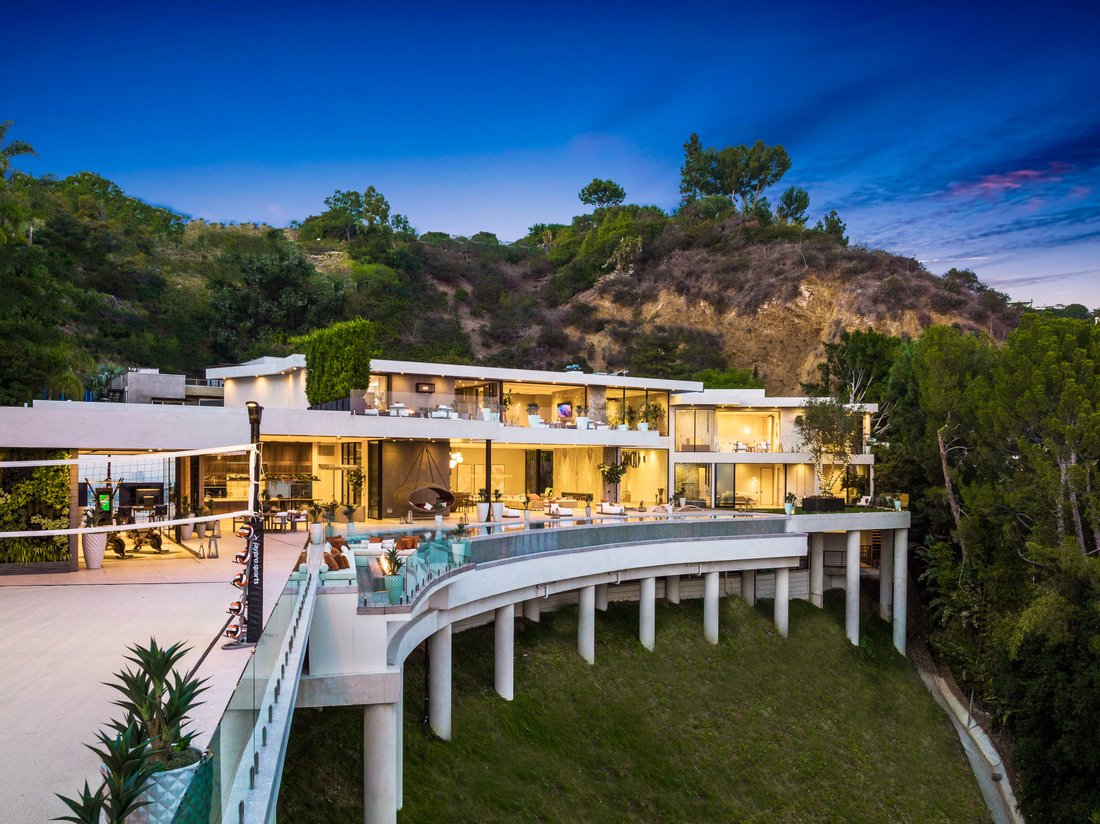 Estate in Los Angeles, California, United States 3 - 17427408