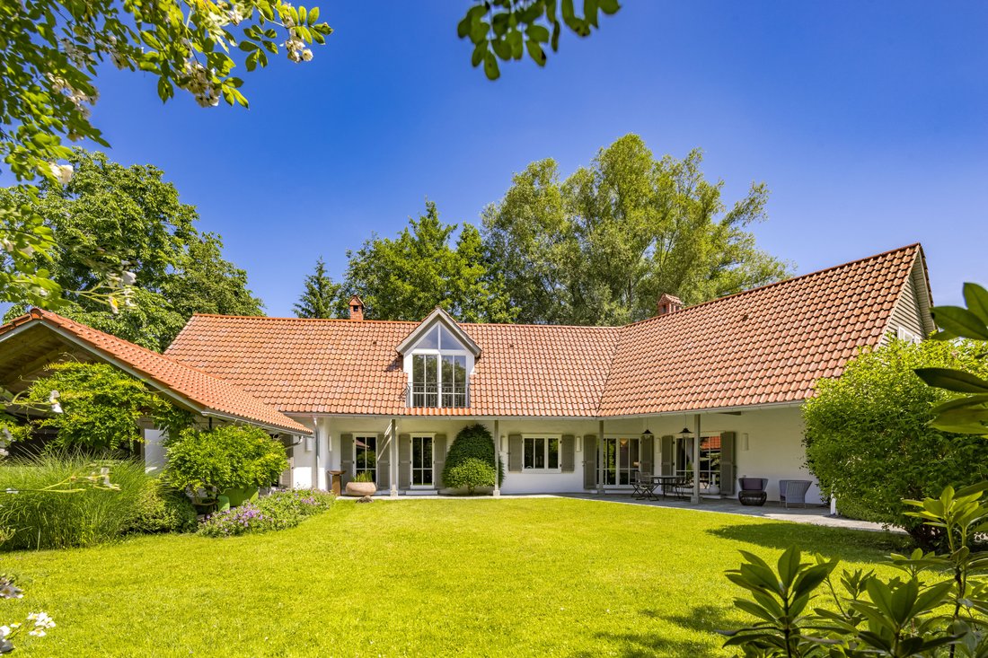House in Gmund am Tegernsee, Bavaria, Germany 1 - 17428053