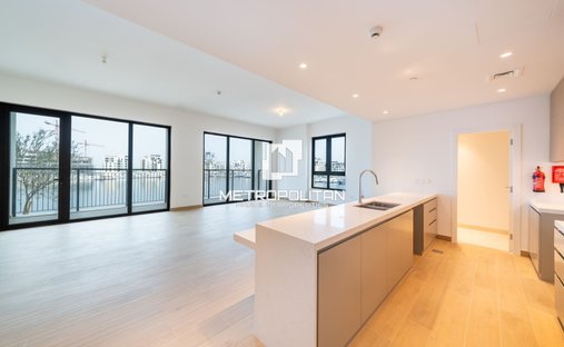 Apartment in Jumeirah, Dubai, United Arab Emirates 1