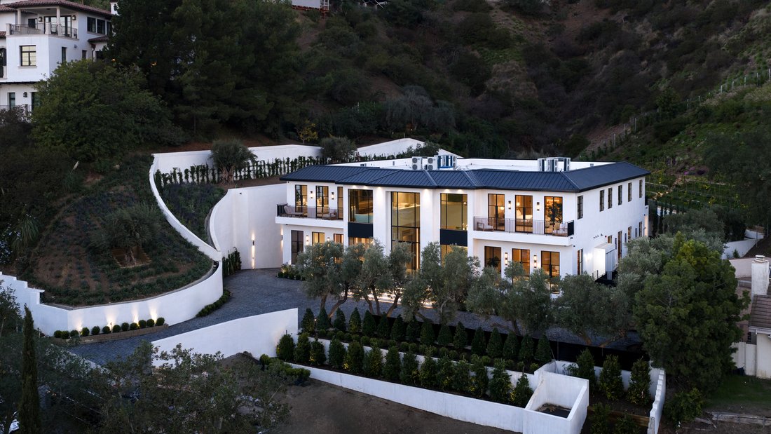 Estate in Los Angeles, California, United States 1 - 17427430