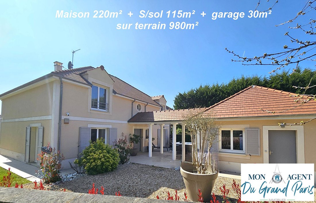 Villa in Janvry, Ile-de-France, France 2 - 17427291