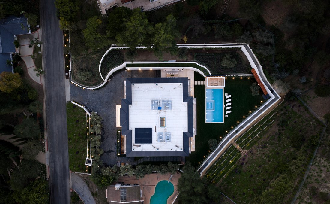 Estate in Los Angeles, California, United States 4 - 17427430
