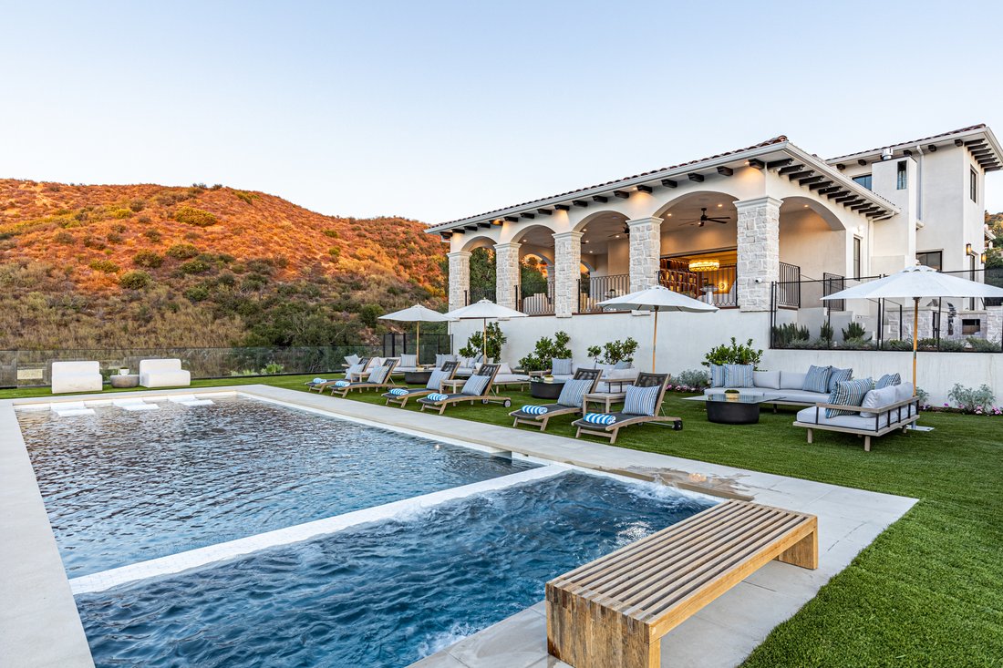 Estate in Hidden Hills, California, United States 2 - 17427522