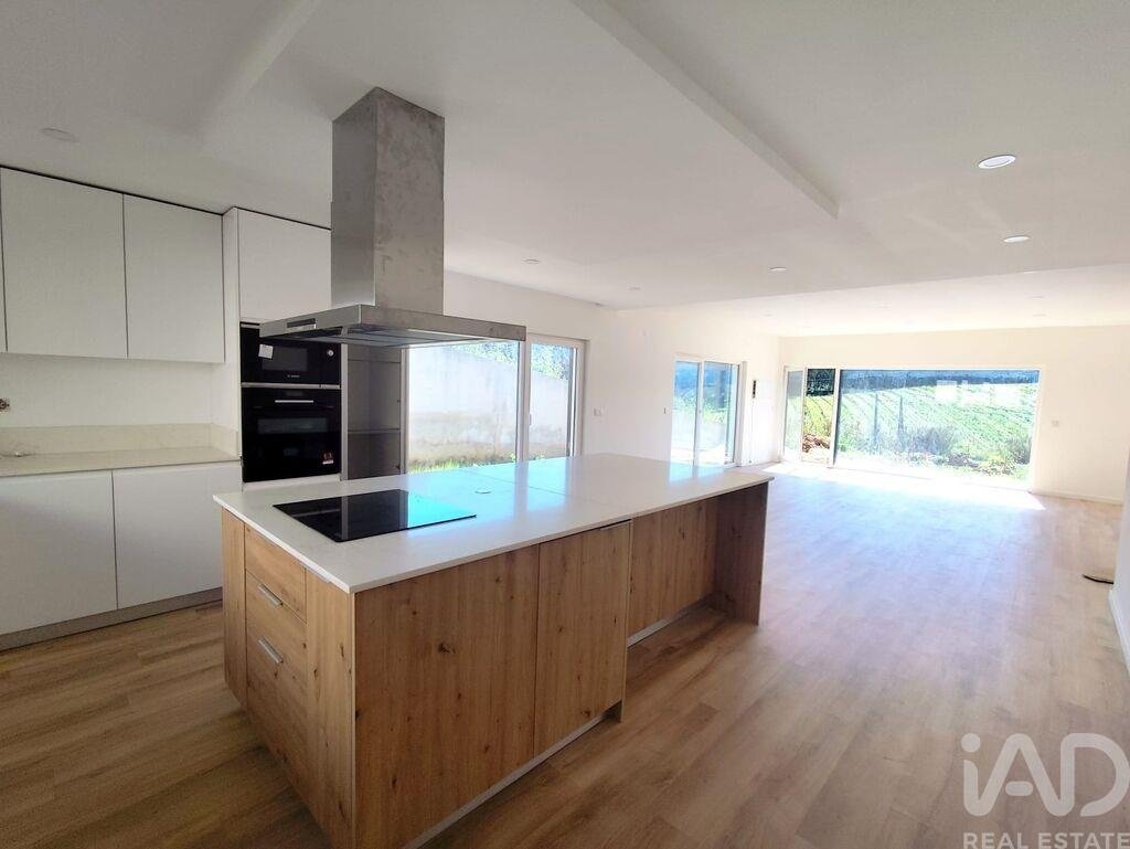 Townhouse in Cadaval e Pero Moniz, Lisbon, Portugal 4 - 14620272
