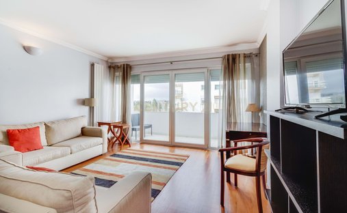 Apartment in Carnide, Lisbon, Portugal 1