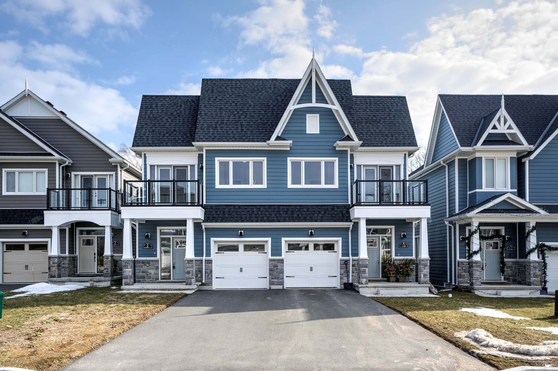 House in Wellington, Ontario, Canada 3 - 17427458