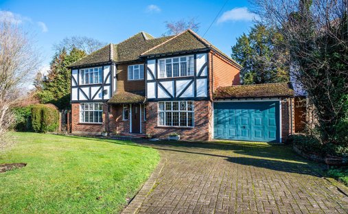 Haus in Epsom and Ewell, England 1