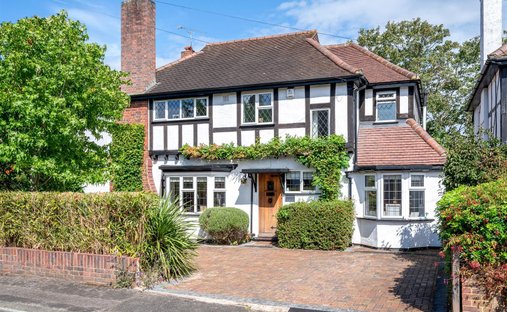 House in Epsom and Ewell, England 1
