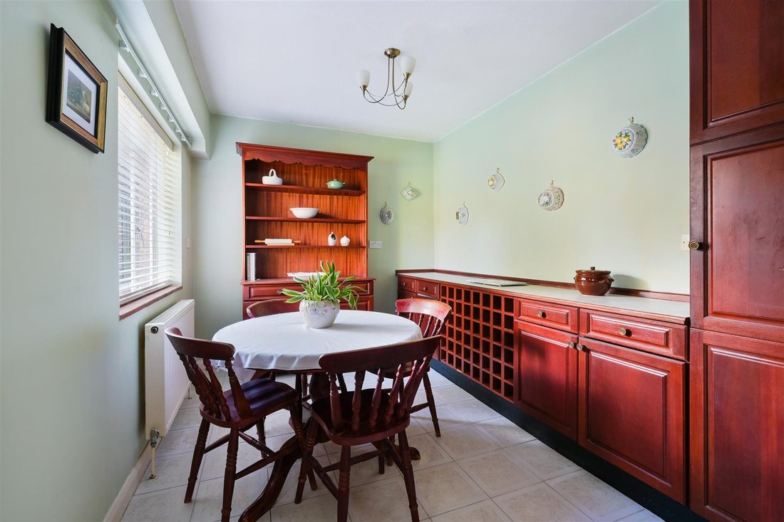 Casa en Epsom and Ewell, Inglaterra 5 - 17427537