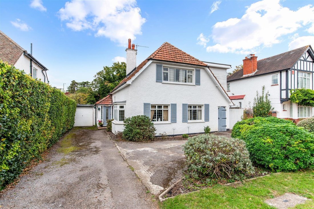 House in Epsom, England, United Kingdom 1 - 17427527