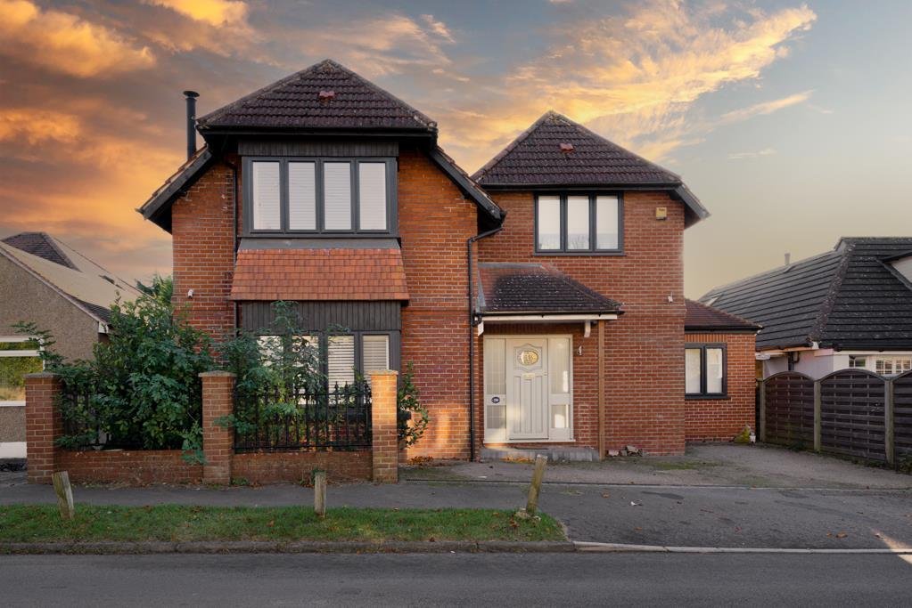 House in Epsom and Ewell, England 1 - 17427429