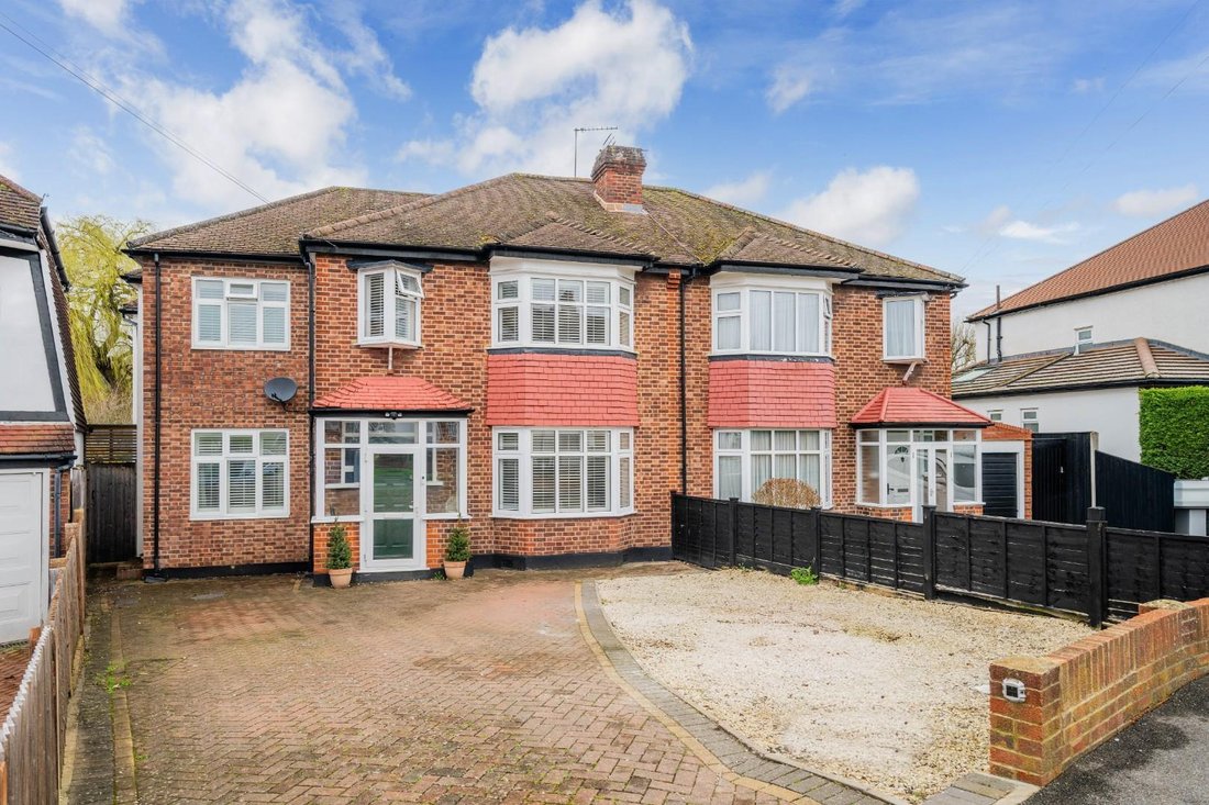 House in Ewell, Epsom and Ewell, England 1 - 17427363