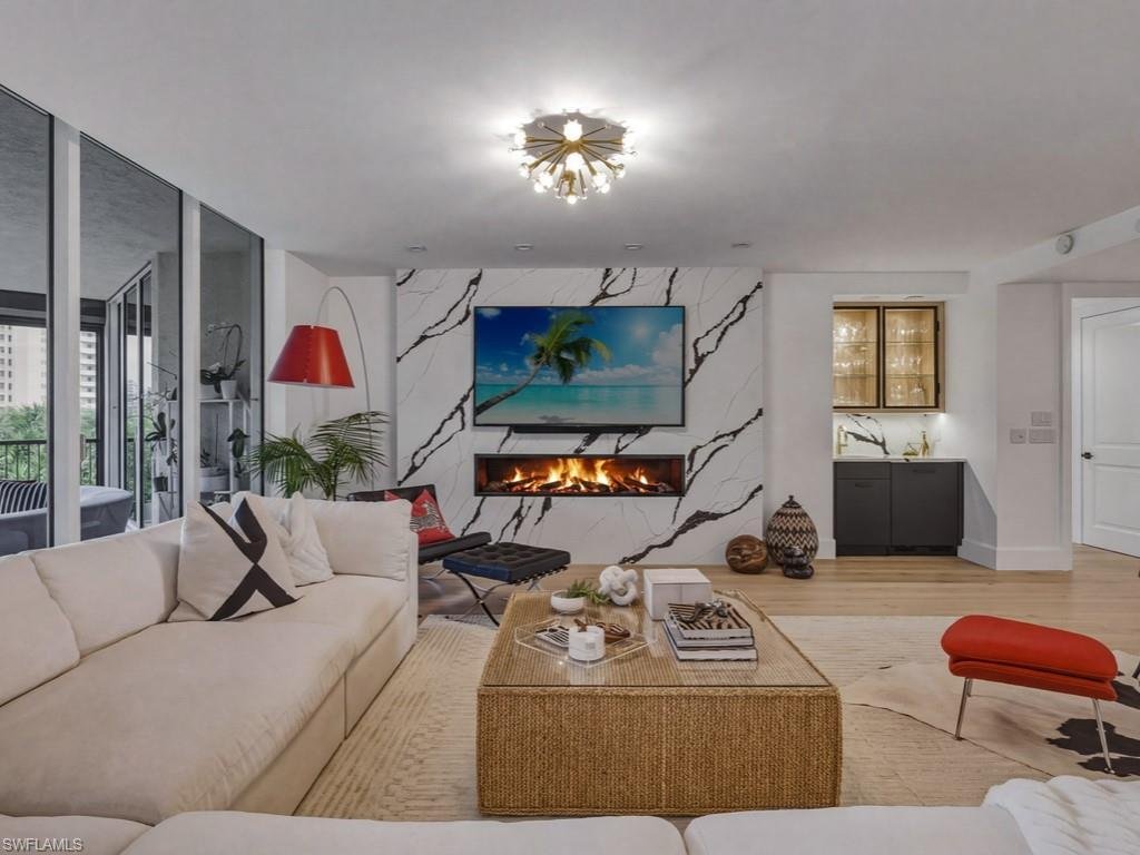 Condo in Naples, Florida, United States 5 - 17427436